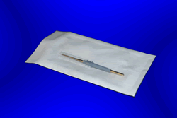NEEDLES & SYRINGES